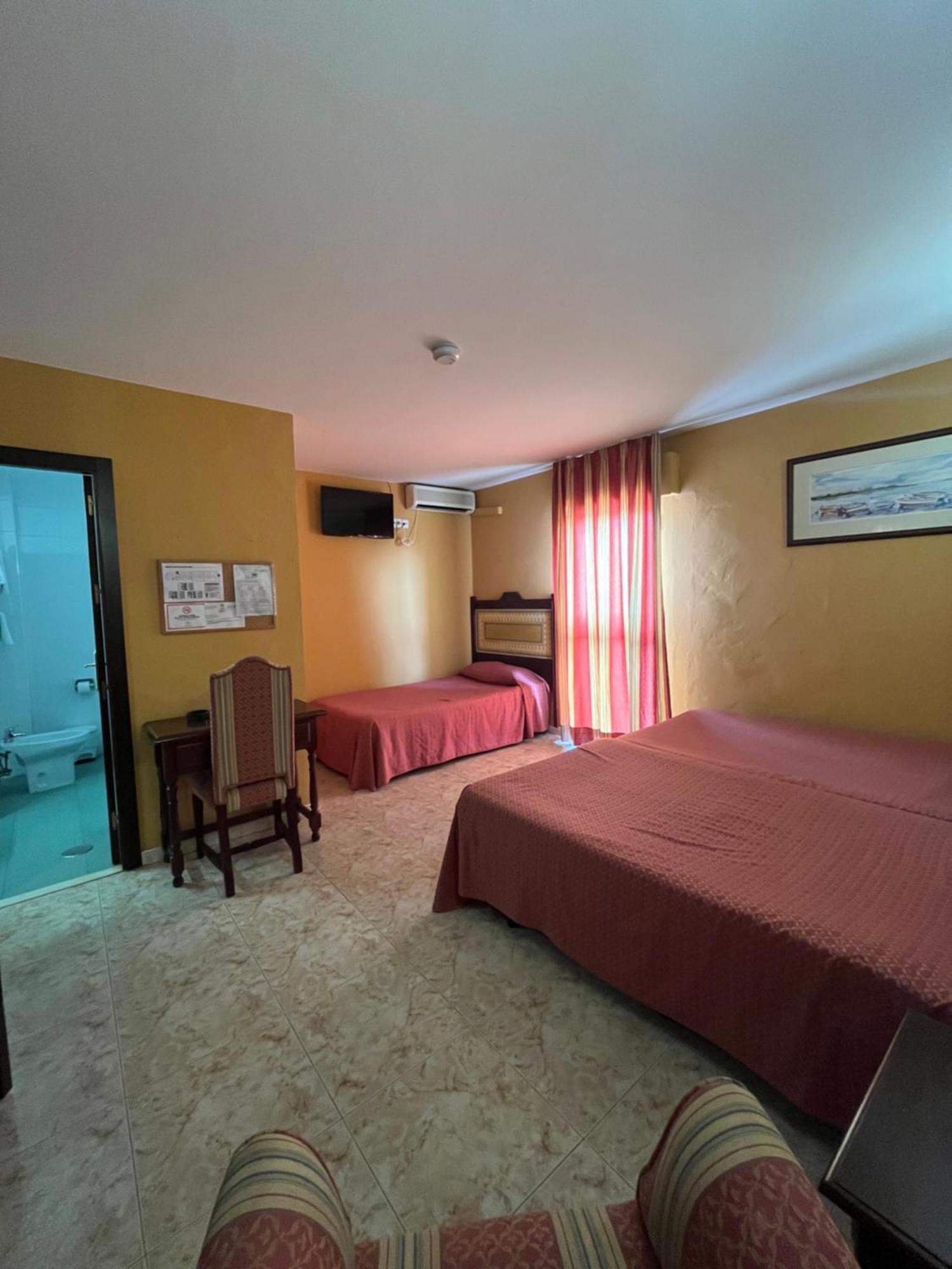 Hotel La Barca Лепе Екстериор снимка